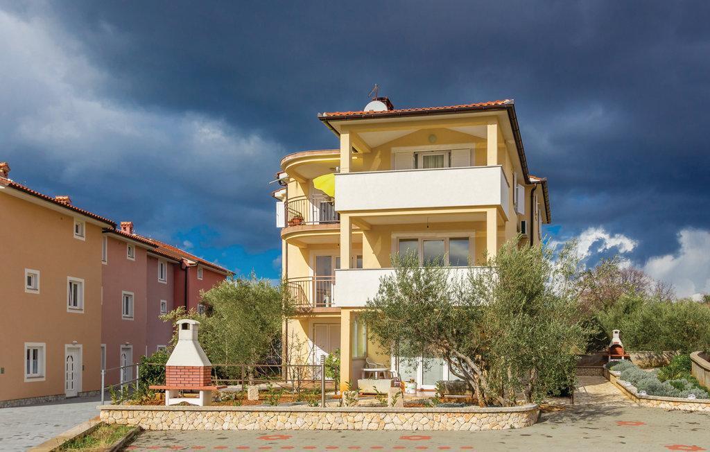 Apartment Ivana 2435 Malinska Εξωτερικό φωτογραφία
