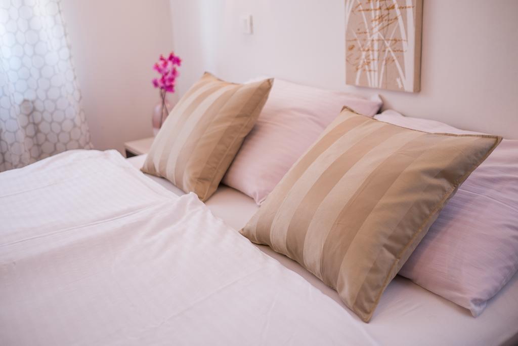 Apartment Ivana 2435 Malinska Εξωτερικό φωτογραφία